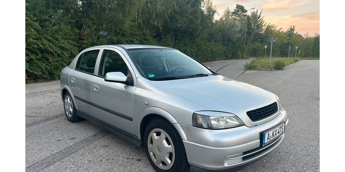 Opel Astra 180.000 km 2.150 &euro; Augsburg 86156