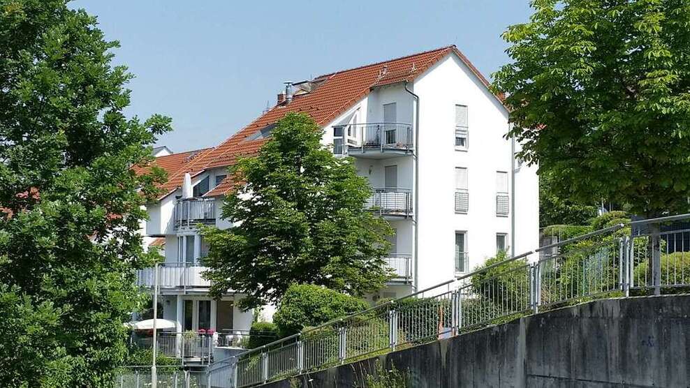 Wohnung zum Mieten in Niedernhausen 1.325 € 106 m² 4 zimmer