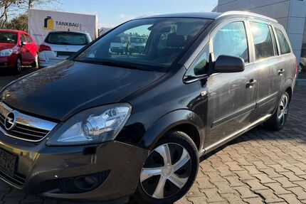 Opel Zafira 320.000 km 1.750 &euro; Haag 91126
