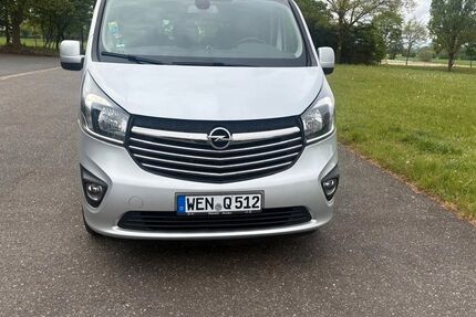 Opel Vivaro 110.663 km 14.800 &euro; Bärnau 95671