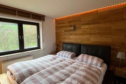 Wohnung Waldkirch - 2.5 Zimmer, 80 m&sup2;, 1.350&euro; | Angebot:25483435