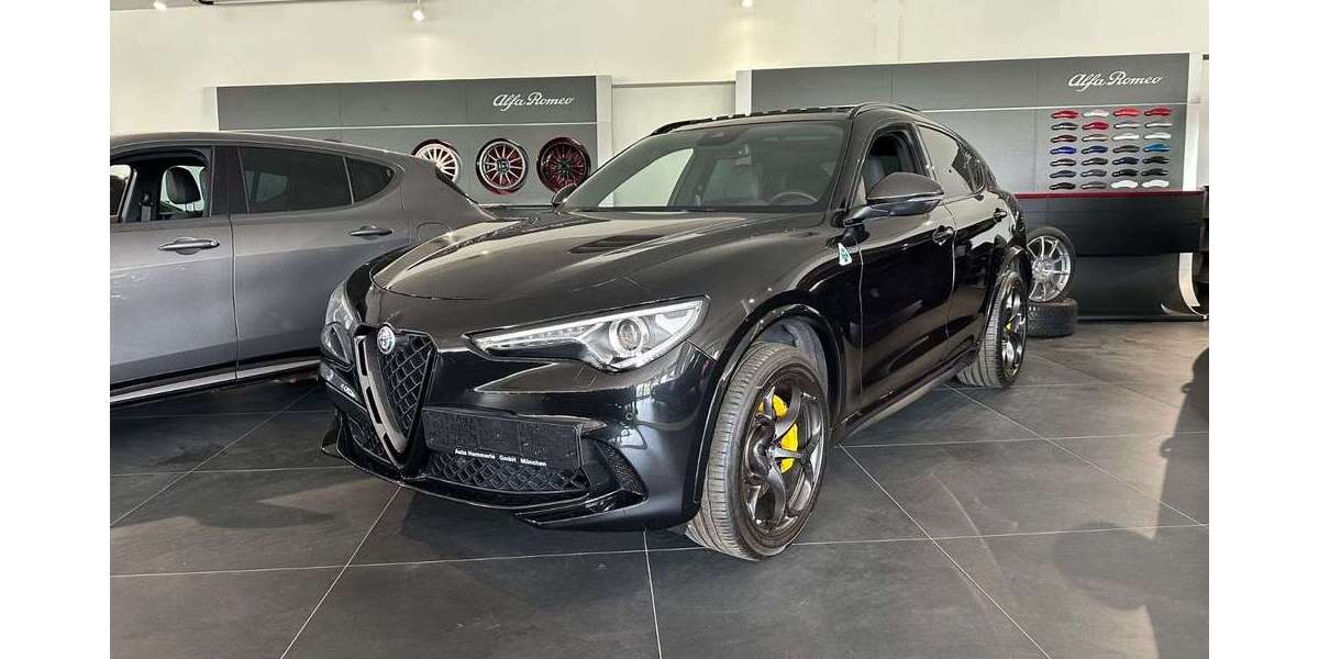 Alfa Romeo Stelvio 34.497 km 58.990 € München 81827