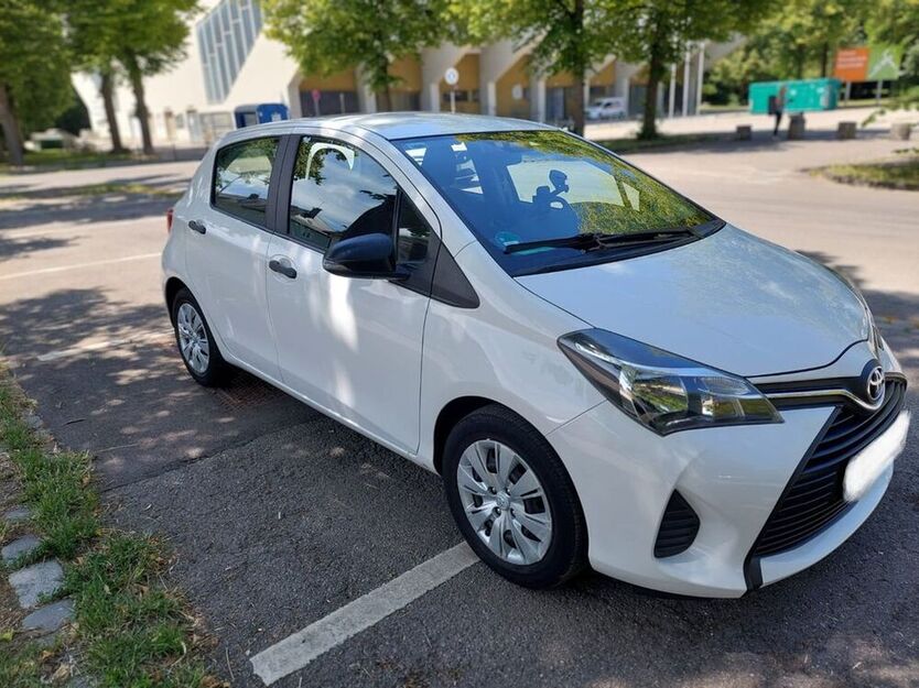 Yaris