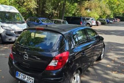 Opel Corsa 143.010 km 2.490 € Offenbach am Main 63069