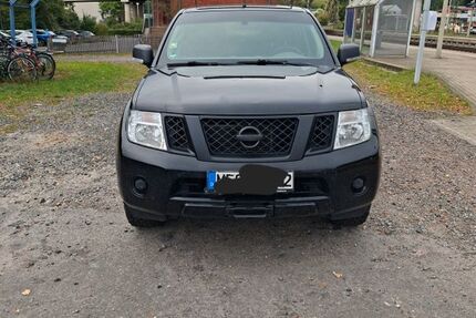 Nissan Navara 289.000 km 7.000 € Morschen 34326