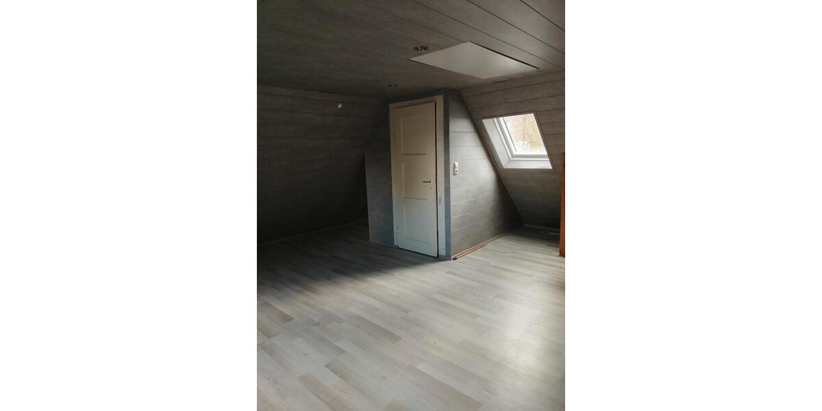 Doppelhaushälfte Arzberg - 1 Zimmer, 90 m&sup2;, 70.000&euro; | Angebot:26535126