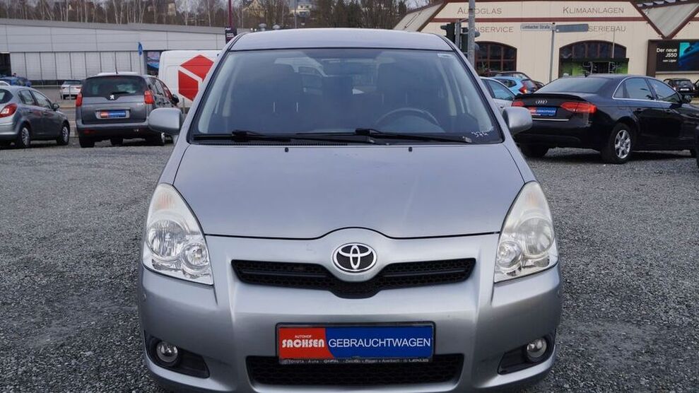 Corolla Verso