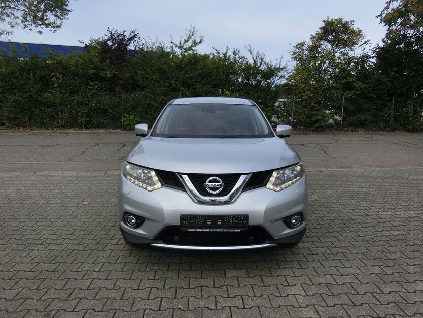 Nissan X-Trail 214.655 km 8.999 € Bühl 77815
