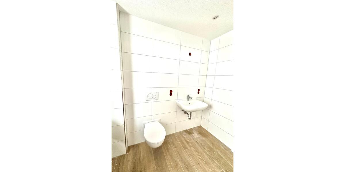 Etagenwohnung Bitterfeld-Wolfen Greppin - 3 Zimmer, 84 m&sup2;, 630&euro; | Angebot:25614501