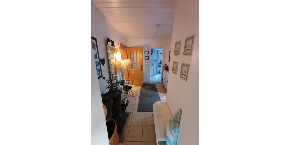 Dachgeschoßwohnung Engelskirchen - 4 Zimmer, 69 m&sup2;, 414&euro; | Angebot:25612770