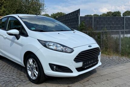 Ford Fiesta 143.000 km 3.900 &euro; Bremen 28259