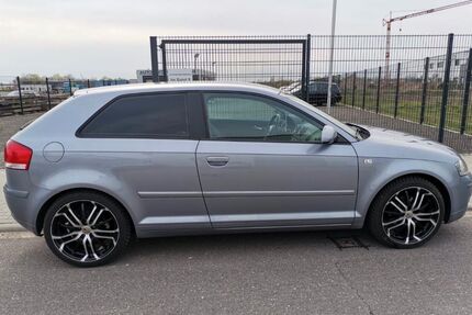 Audi A3 220.000 km 2.500 &euro; Bruchsal 76646