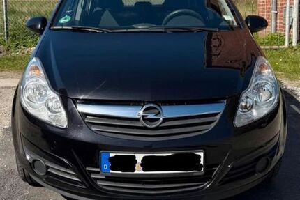 Opel Corsa 110.455 km 2.700 &euro; Bad Schwartau 23611