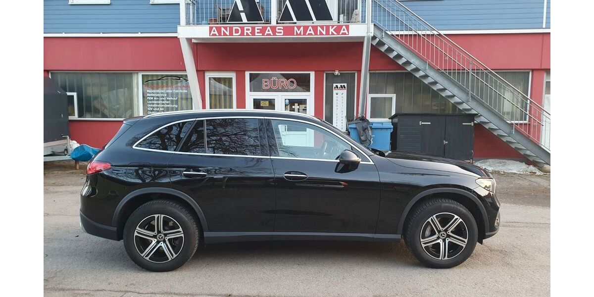 Mercedes-Benz GLC 300 10.900 km 65.200 &euro; Grünenbach 88167