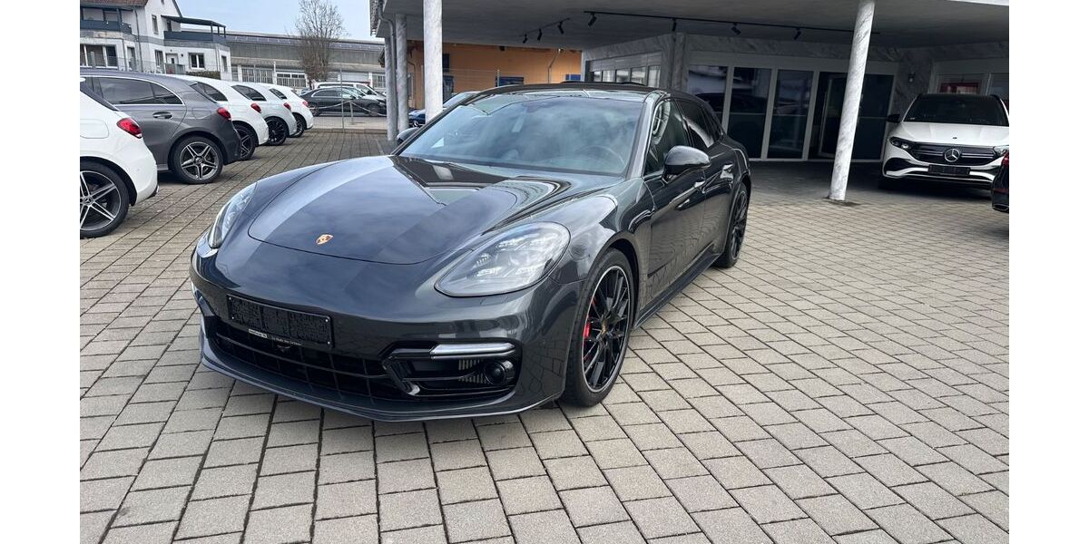 Porsche Panamera 205.283 km 47.900 &euro; Villingen 78048