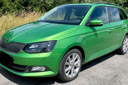 Skoda Fabia 59.500 km 11.700 &euro; Neuhaus 98724