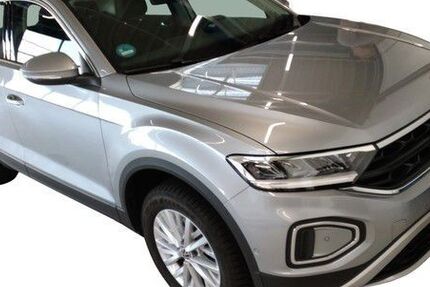 VW T-Roc 9.684 km 24.980 € Pirmasens 66953