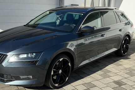 Skoda Superb 202.000 km 14.200 &euro; Windorf 94575