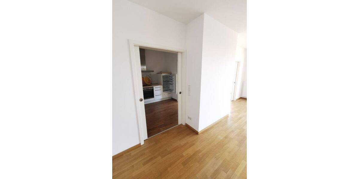 Etagenwohnung Schwerin Werdervorstadt - 3 Zimmer, 104 m&sup2;, 600.000&euro; | Angebot:26276361