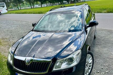 Skoda Octavia 192.500 km 5.599 &euro; Offenbach 63071