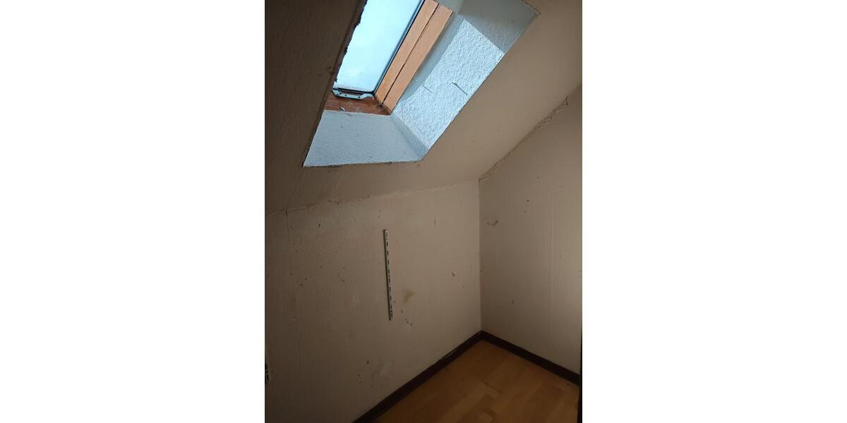 Einfamilienhaus Idar-Oberstein Oberstein - 7 Zimmer, 151 m&sup2;, 130.000&euro; | Angebot:26818568