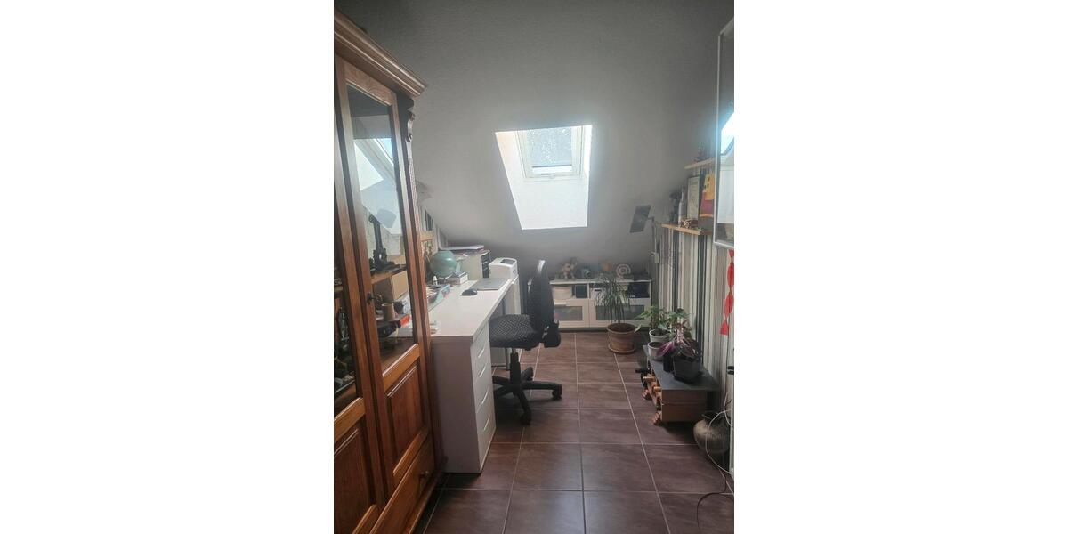 Dachgeschoßwohnung Hattingen Blankenstein - 3 Zimmer, 64 m&sup2;, 179.000&euro; | Angebot:27425700