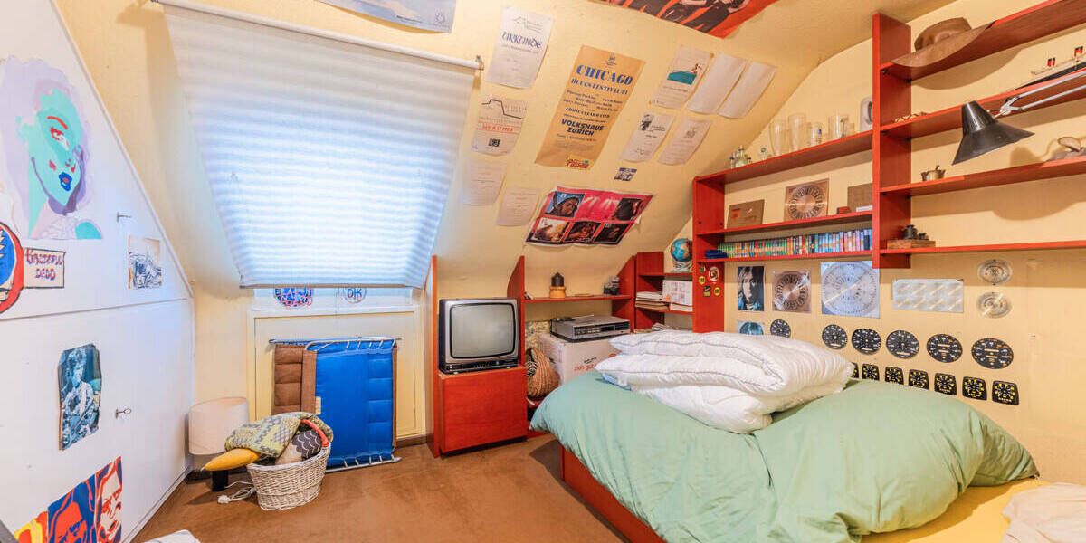 Mehrfamilienhaus, Wohnhaus Singen - 7 Zimmer, 188 m&sup2;, 375.000&euro; | Angebot:26345436