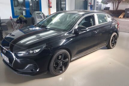 Hyundai i30 63.998 km 13.900 &euro; Saulheim 55291