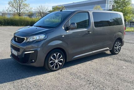 Peugeot Traveller