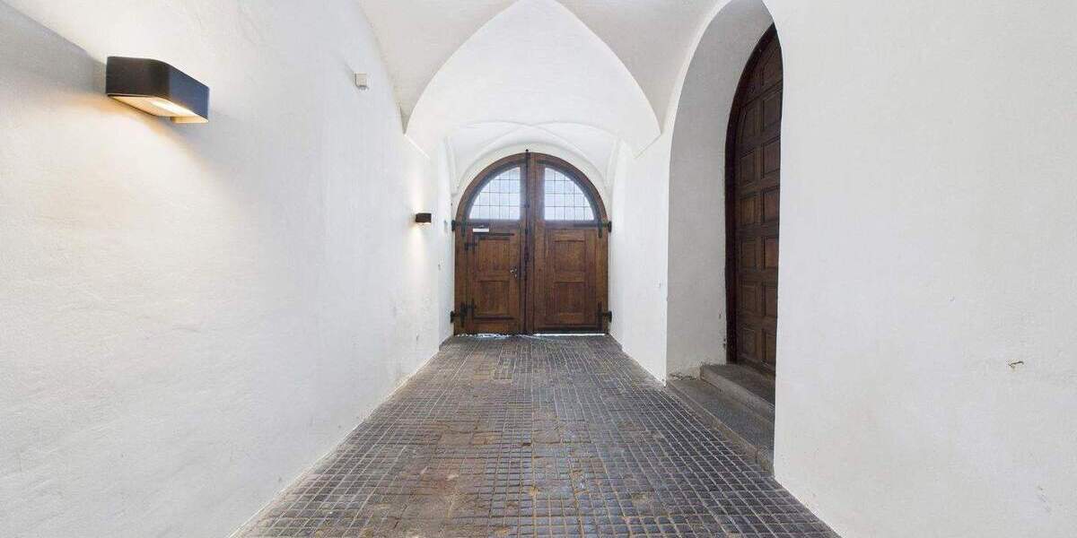 Gewerbeobjekt Ebersberg - 7 Zimmer, 2.200&euro; | Angebot:23034243