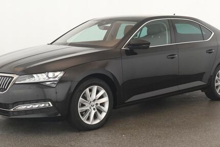 Skoda Superb 39.000 km 34.884 € Neuss 41460