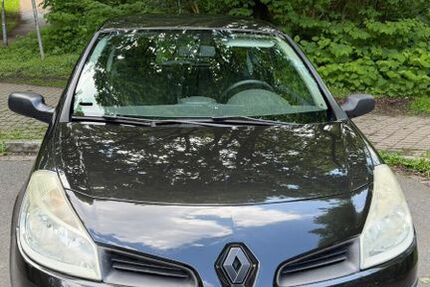 Renault Clio 184.000 km 1.850 &euro; Essen 45357