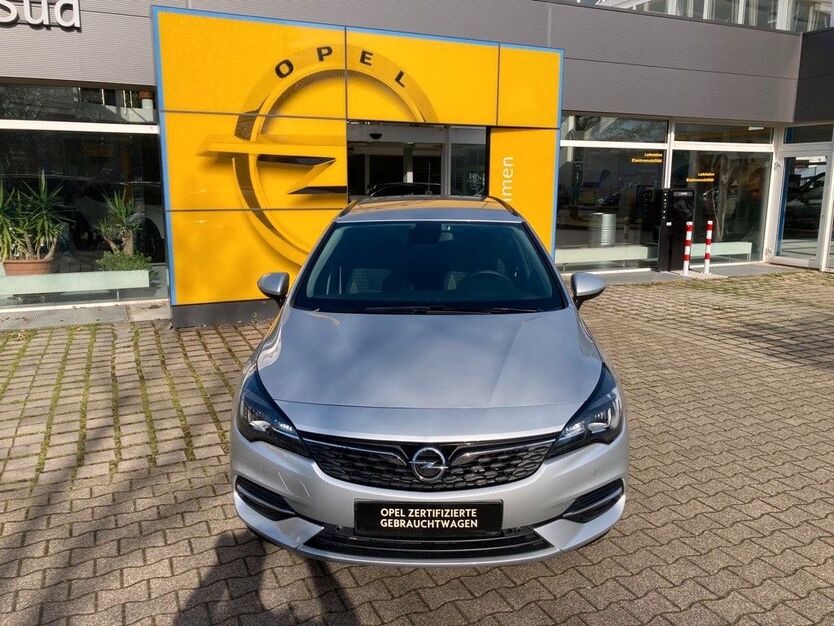 Opel Astra 56.685 km 16.999 € Freiburg 79111