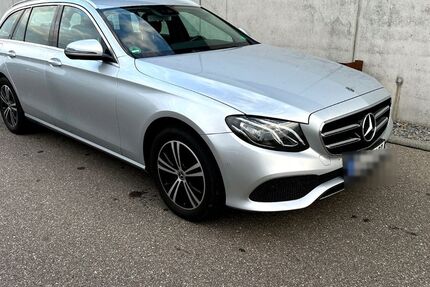 Mercedes-Benz E 220 90.800 km 22.900 &euro; Langenbrettach 74243
