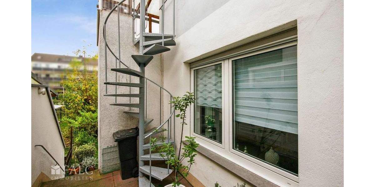 Mehrfamilienhaus, Wohnhaus Düren Distelrath - 8 Zimmer, 359.000&euro; | Angebot:25745640