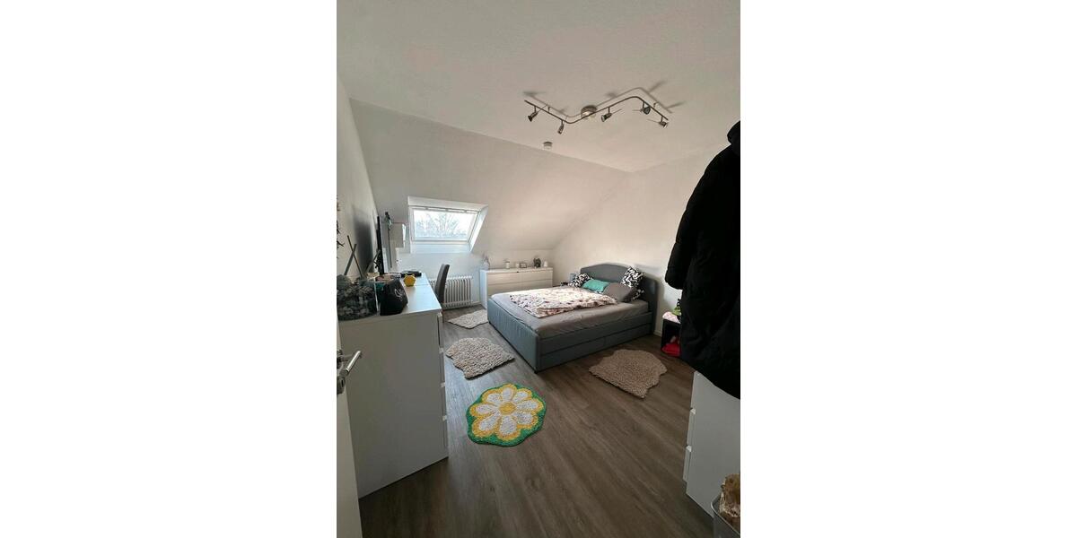 Dachgeschoßwohnung Georgsmarienhütte - 3 Zimmer, 85 m&sup2;, 820&euro; | Angebot:26227799