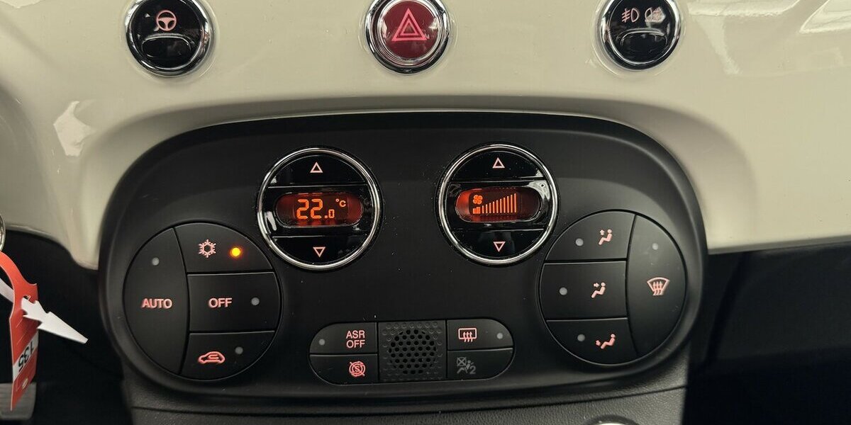 Fiat 500 1.0 Dolcevita Mild-Hybrid CarPlay 1. Hand 25.490 km 11.890 &euro; Lich 35423