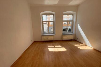 Severinstraße - 72 m² große 3- Zimmer -Wohnung mit Einbauküche