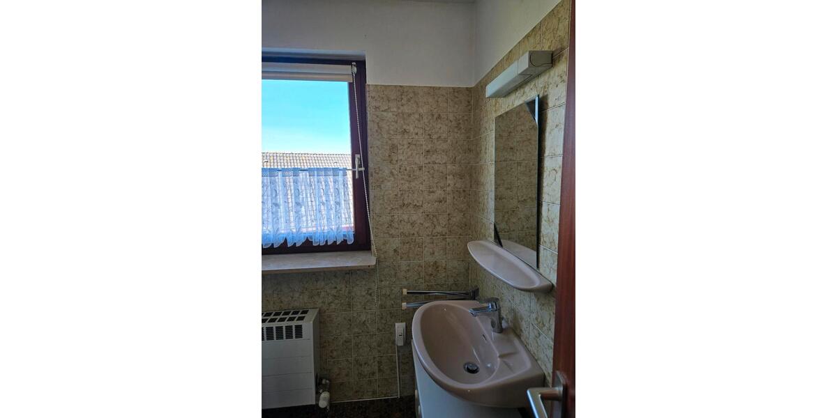 Dachgeschoßwohnung Holzdorf - 3 Zimmer, 68 m&sup2;, 600&euro; | Angebot:26414309