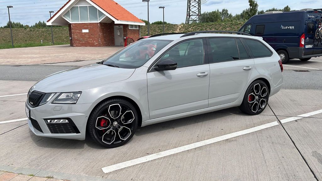Skoda Octavia 106.430 km 24.990 &euro; Adendorf 21365