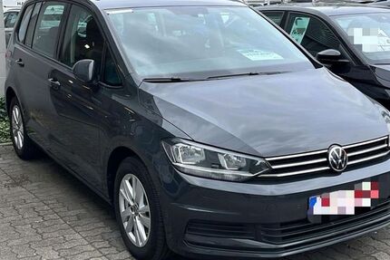 VW Touran 145.000 km 19.880 € Pforzheim 75177