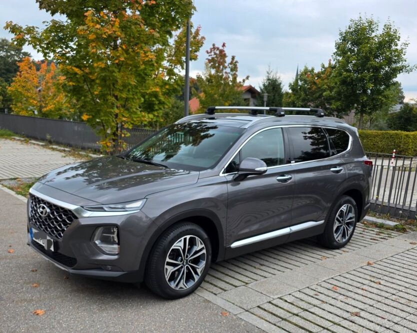 Hyundai SANTA FE 86.500 km 30.100 € Miesbach 83714