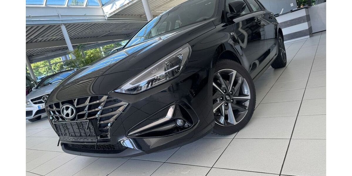 Hyundai i30 31.000 km 17.790 &euro; Öhringen 74613