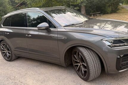 VW Touareg 146.000 km 35.300 &euro; Gurtweil 79761