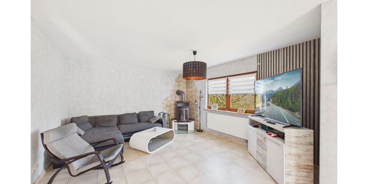 Mehr Raum als erwartet: Einfamilienhaus mit praktischer Raumstruktur, Doppelgarage, Carport und Pool - Einfamilienhaus Grünheide (Mark) | Angebot:26020268