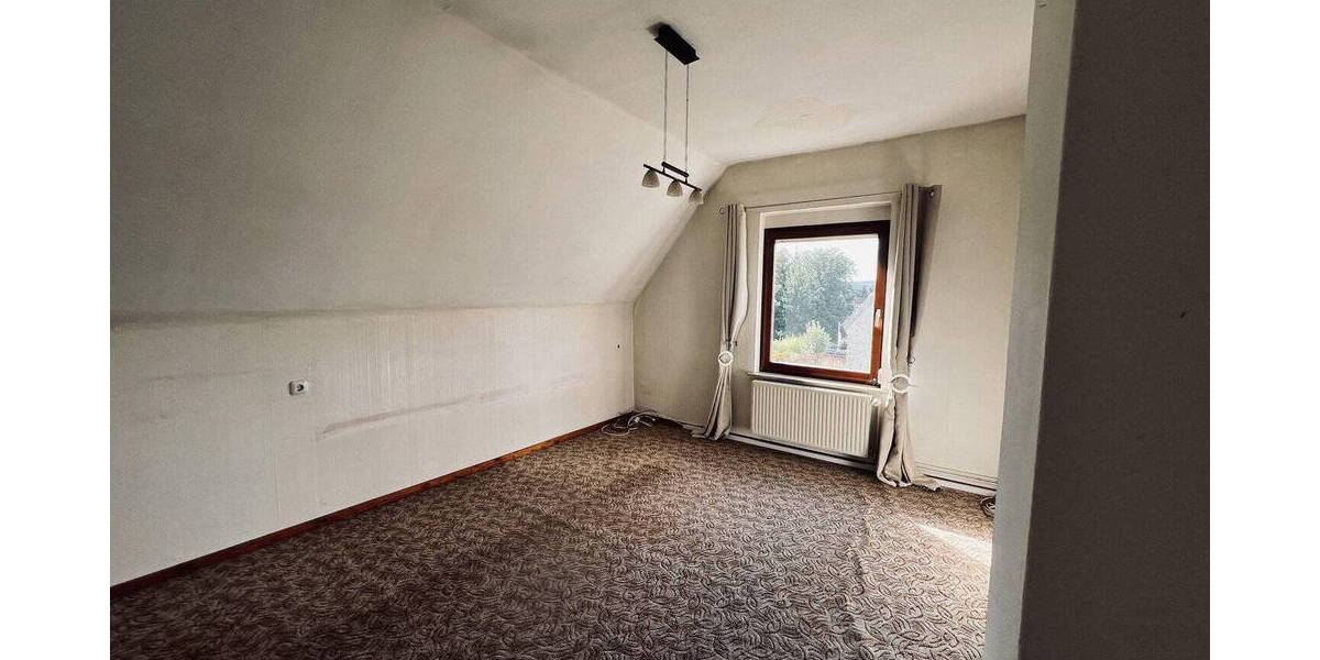 Einfamilienhaus Rhönblick Helmershausen - 5 Zimmer, 116 m&sup2;, 139.000&euro; | Angebot:25969714