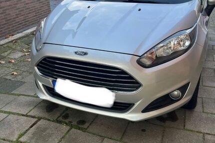 Ford Fiesta 129.100 km 5.250 &euro; Duisburg 47169