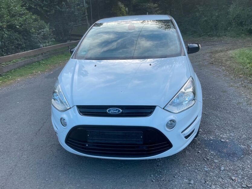 Ford S-Max 194.000 km 7.900 € Kreuztal 57223