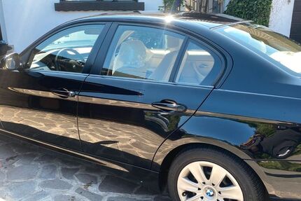 BMW 318 219.899 km 6.990 € Wilhermsdorf 91452