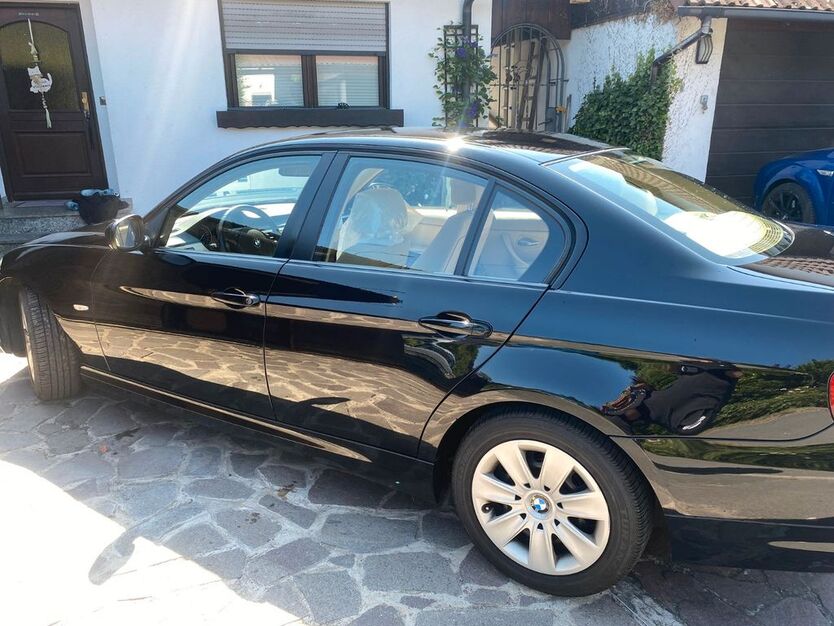 BMW 318 219.899 km 6.990 € Wilhermsdorf 91452